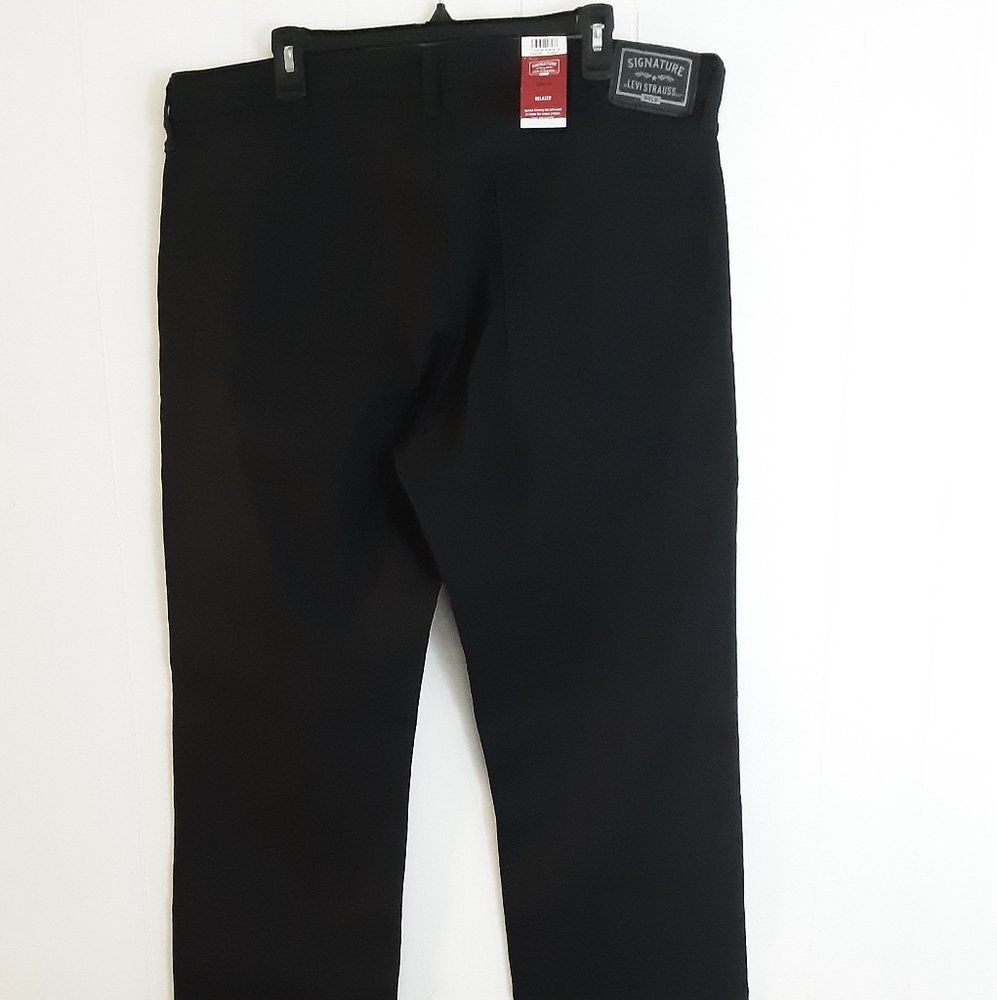 Levi's Signature Black Jeans